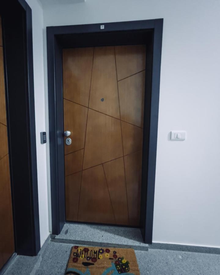 Serenity Downtown Apartments Ohrid Exterior foto